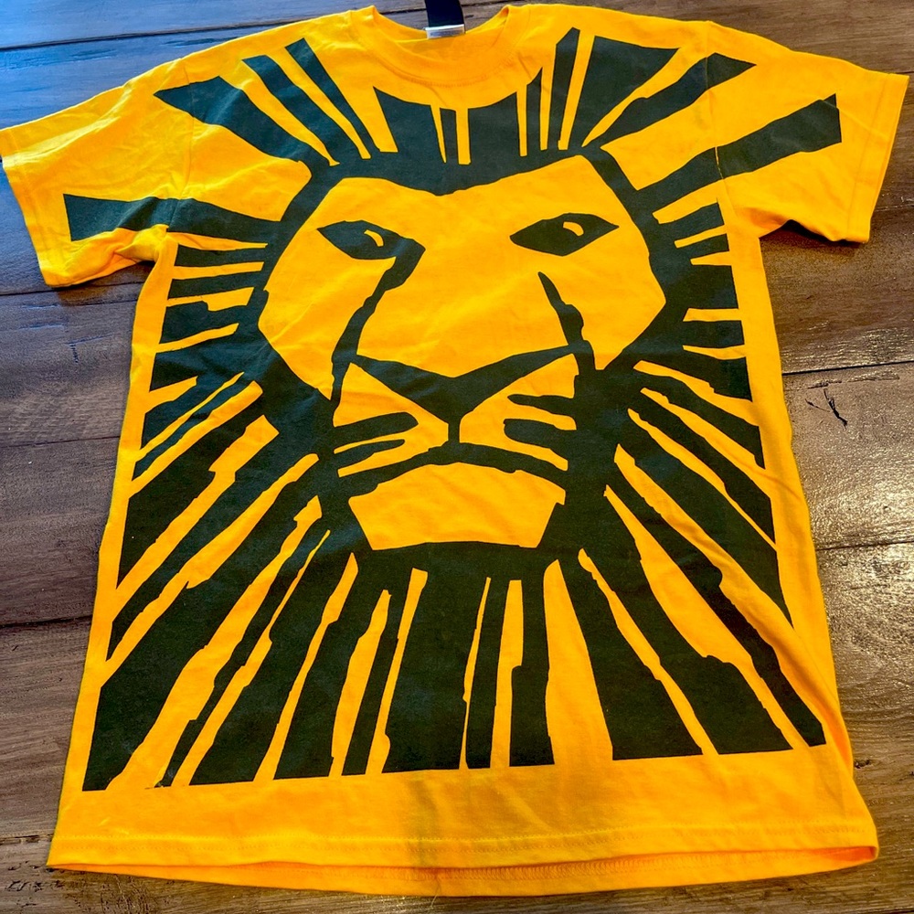 Vintage Disney The Lion King Broadway Musical All Over Print T Shirt‎ Y2K